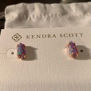 Kendra Scott earrings in Lilac opal